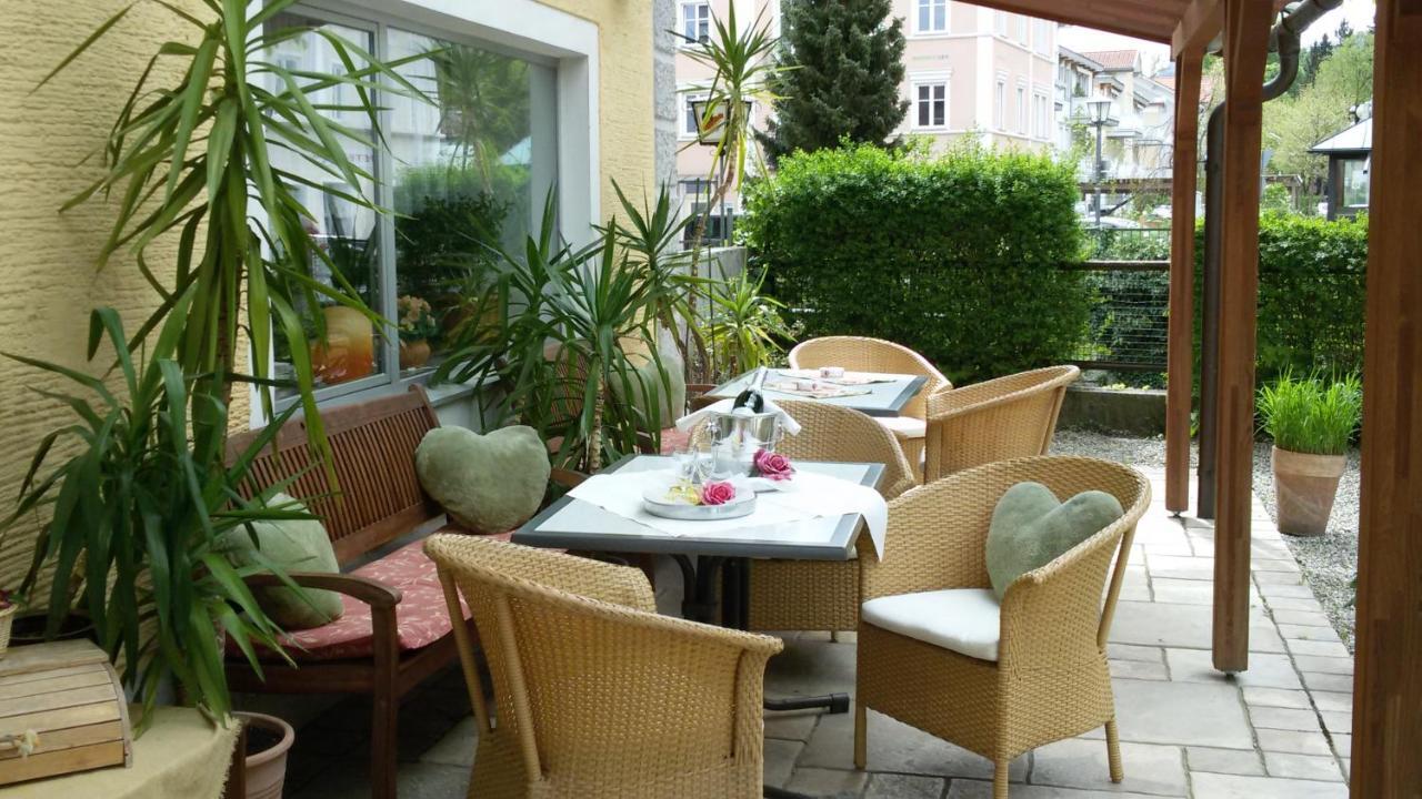 Gasthuis Lindenhof 2*